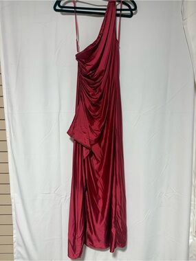 Red One-Shoulder Draped Evening Dress